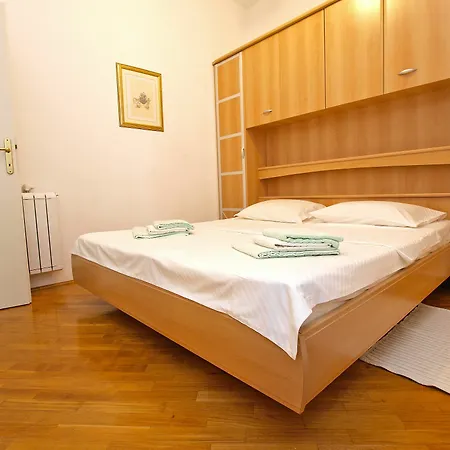 Sandro 86 Apartment Medulin